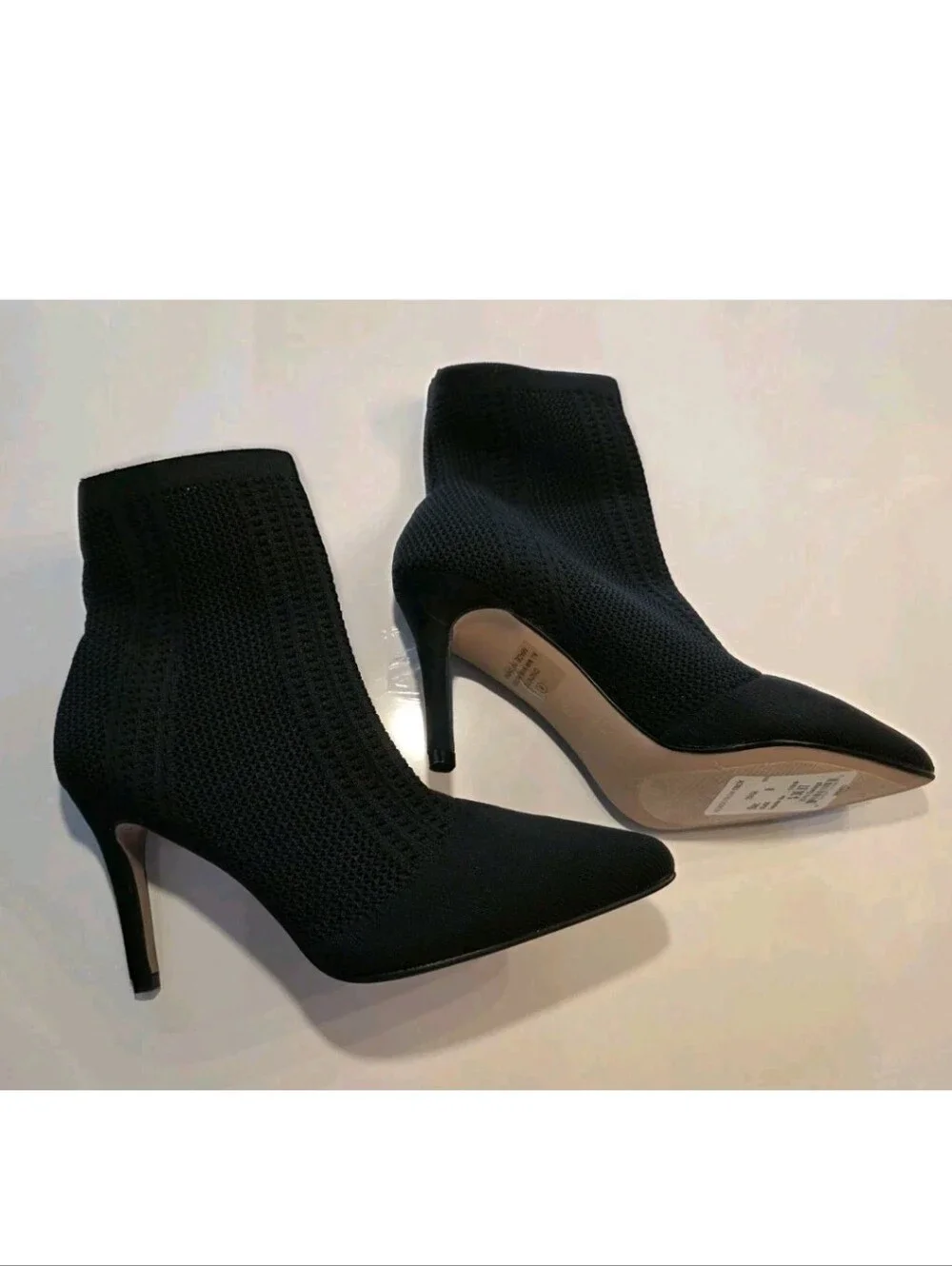 Catherine Malandrino Dnonito Black Pointed Toe Knit High Heel Booties Boots 8